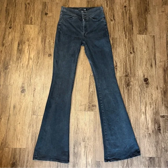 Veronica Beard Beverly Skinny Flare Jeans - Picture 3 of 12